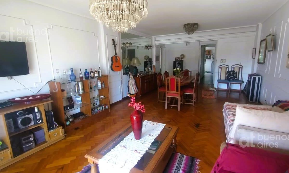 Venta. Departamento 5 Ambientes con Balcón en Caballito. 4