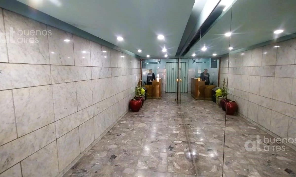 Tres Departamentos 2 Ambientes en Venta - Centro - Oportunidad de Inversión 2
