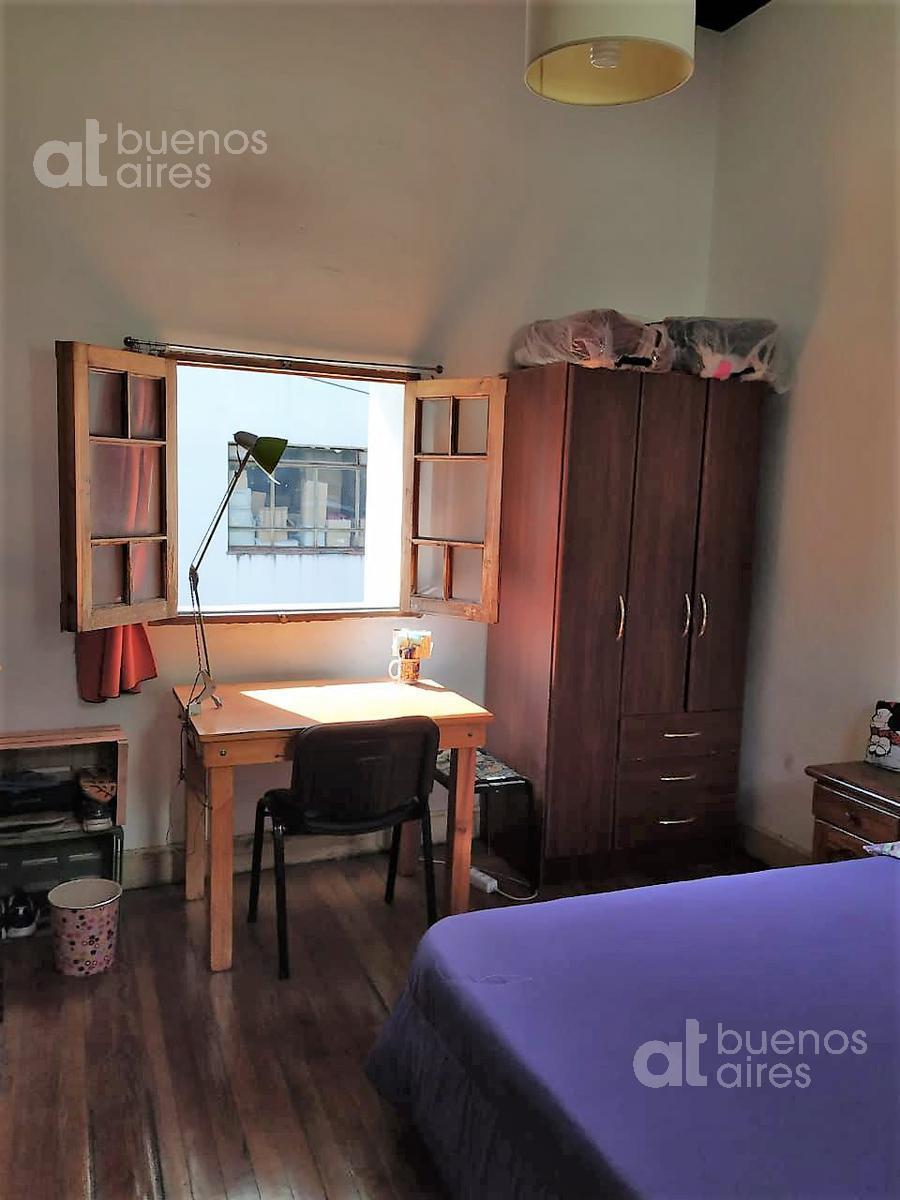 Venta de Departamento 5 Ambientes en Once. Ideal Inversion 2