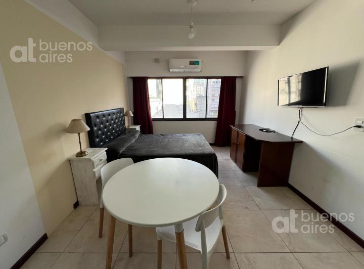 Hotel en venta. Edificio completo. Ideal inversor. En pleno Centro de la ciudad. 4