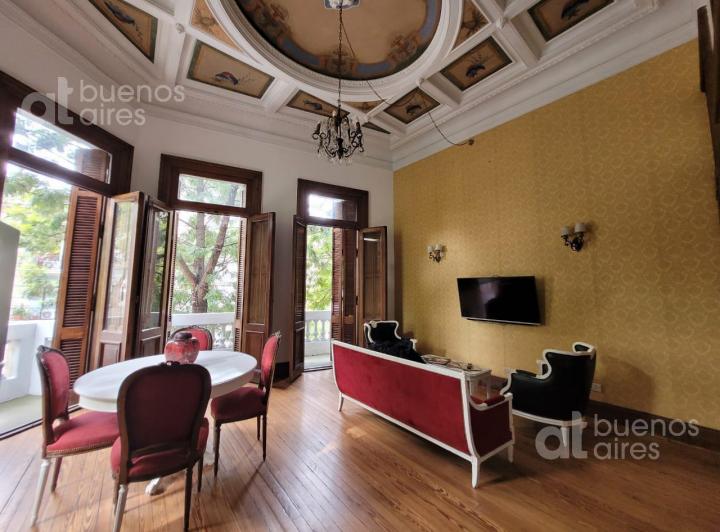 Excepcional dos ambientes  en  Alquiler Temporal en CASA BOLIVAR con BALCON. 3