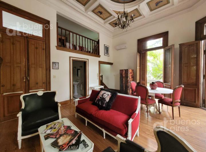 Excepcional dos ambientes  en  Alquiler Temporal en CASA BOLIVAR con BALCON. 1
