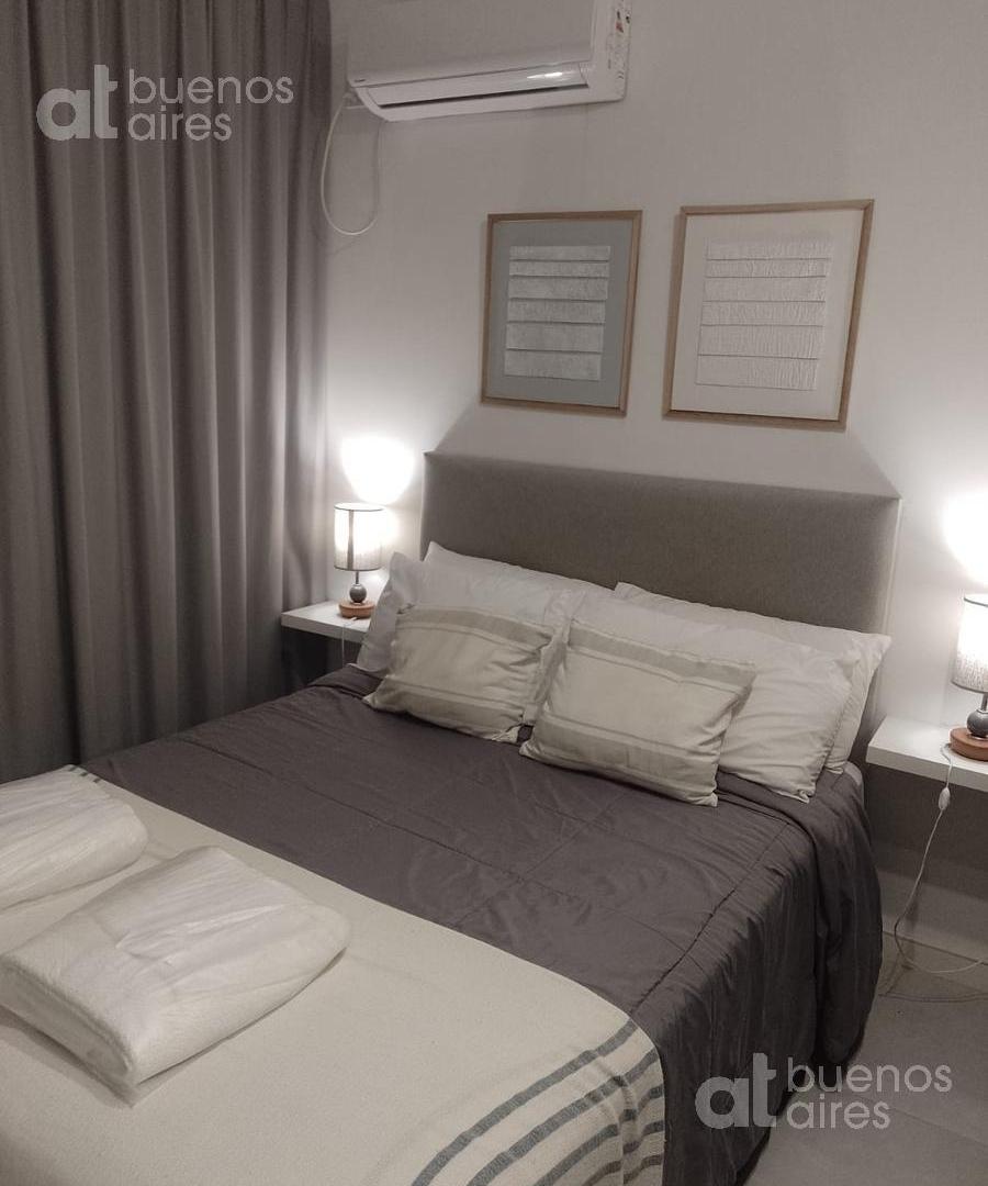 Monoambiente con balcón y amenities en San Telmo en alquiler temporario