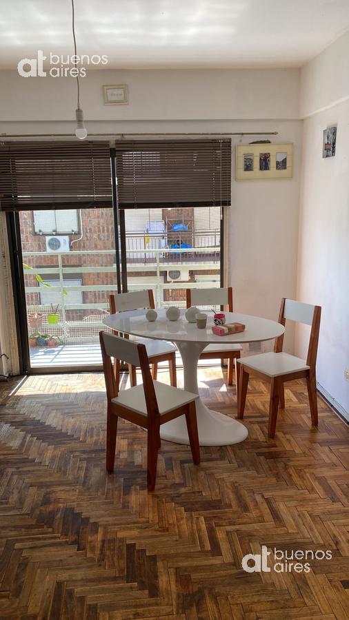 Departamento 2 ambientes en Almagro con balcón- Amoblado - Alquiler Temporario -