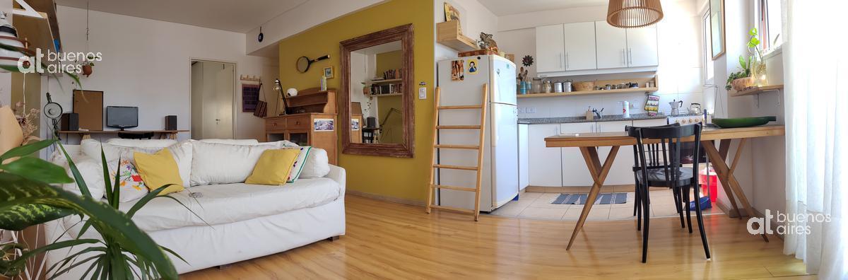 Departamento 2 ambientes con balcón en Almagro en alquiler temporario
