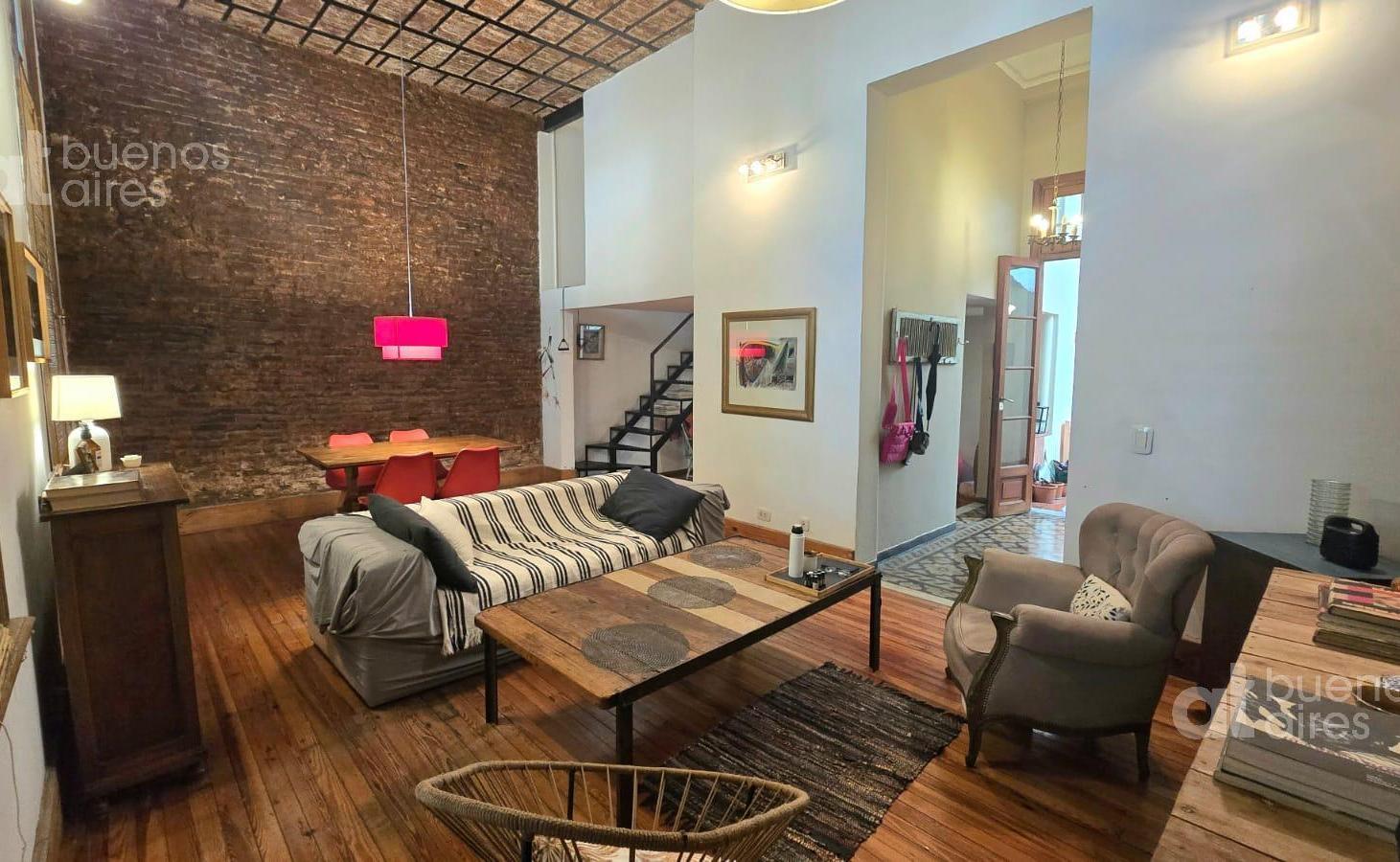 Departamento 3 ambientes con patio San Telmo