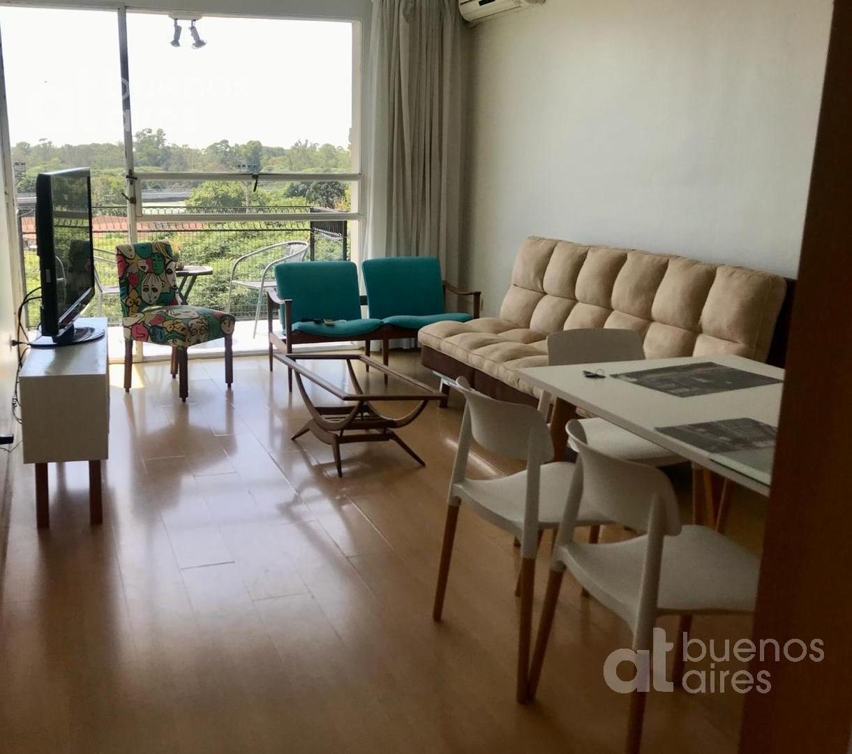 Departamento de 2 ambientes con balcón en Cañitas en alquiler temporario.
