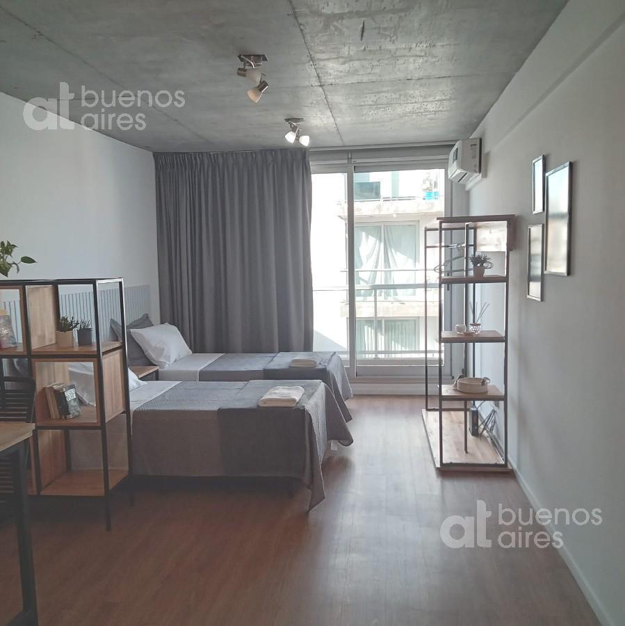 Monoambiente con balcón en San Telmo en alquiler temporario
