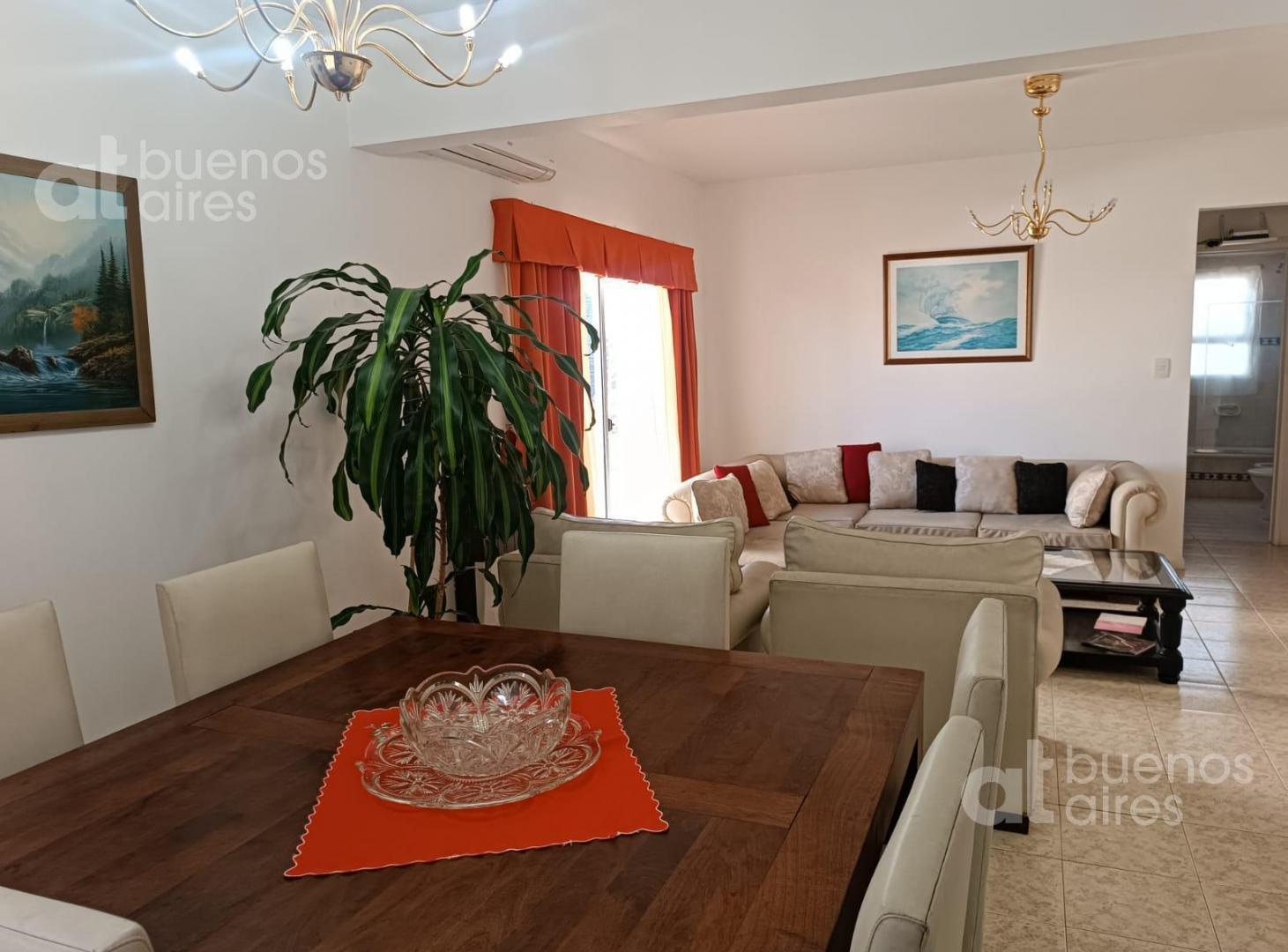 San Telmo, Departamento 3 Ambientes con balcon en alquiler temporario