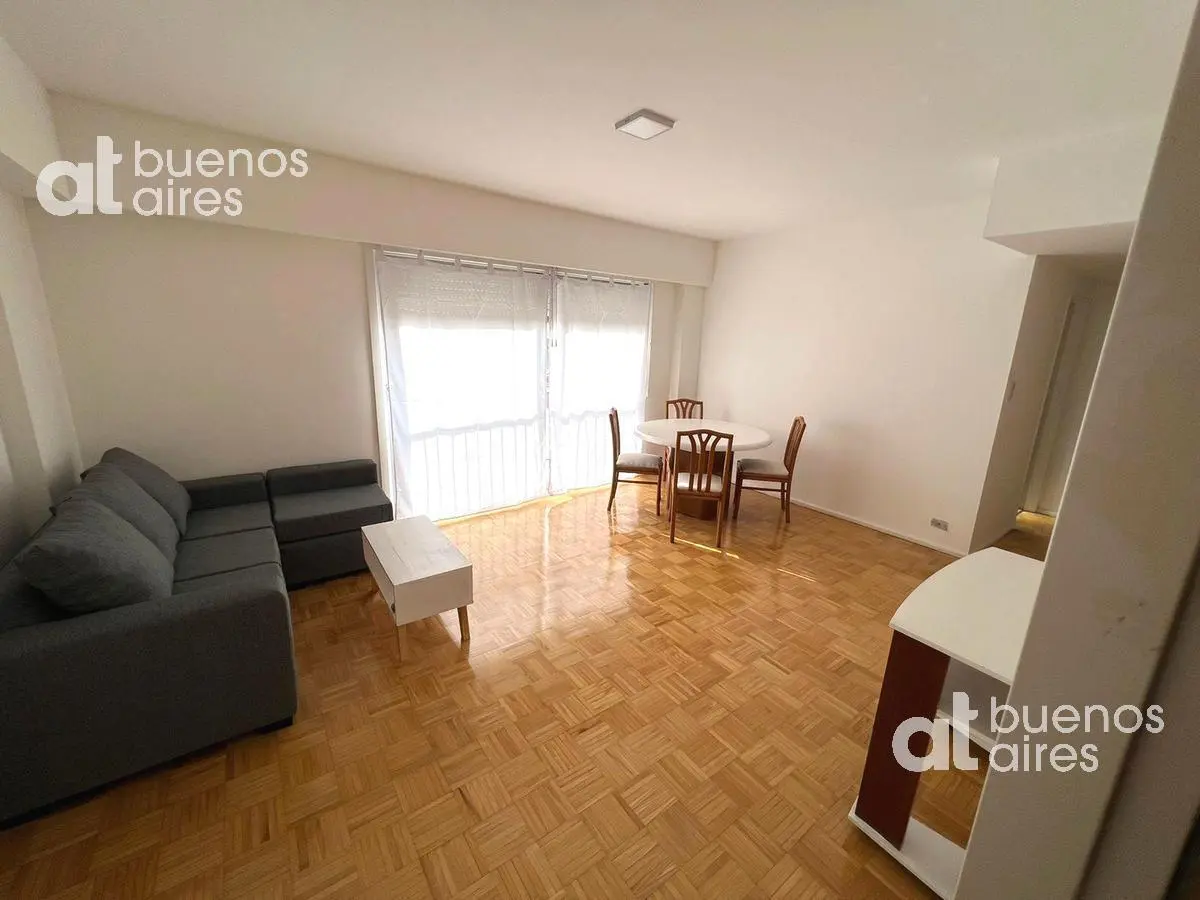 Departamento 3 ambientes amoblado con balcón francés en Flores Alquiler temporario 2
