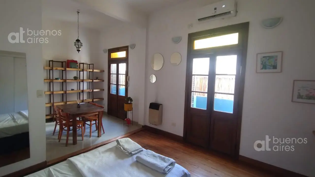 Departamento con balcón en alquiler temporario. 2