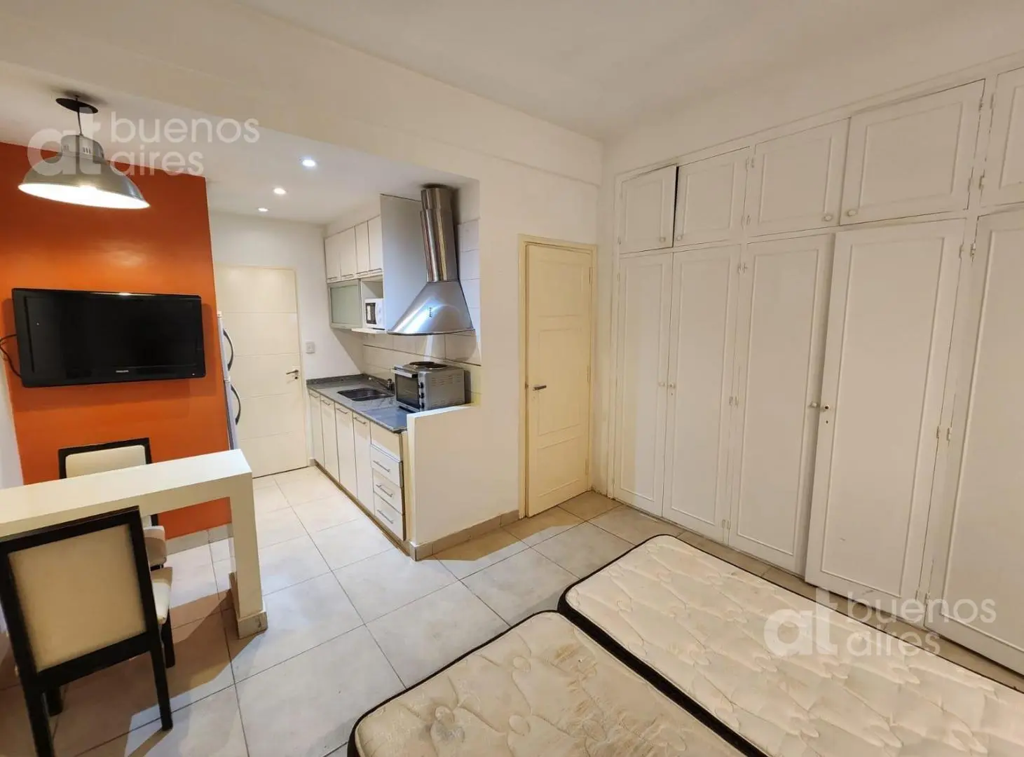 Recoleta - Departamento amoblado con patio - Alquiler temporario - Sin garantía 2