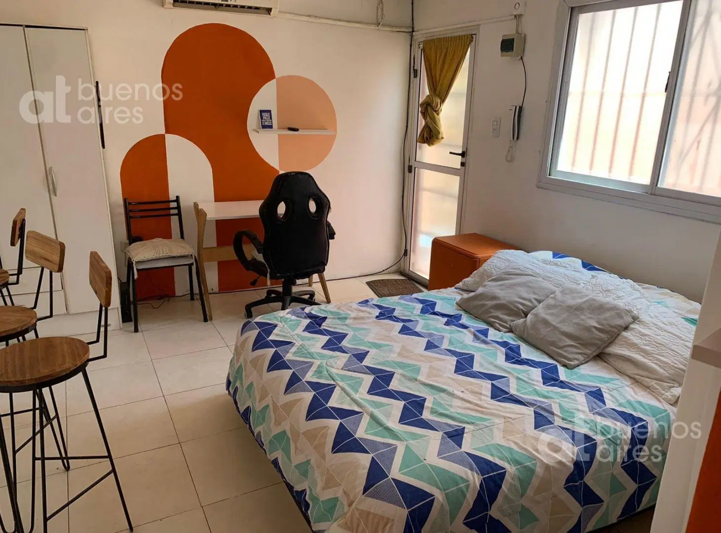 Departamento tipo PH amoblado para alquiler temporario en Balvanera 2