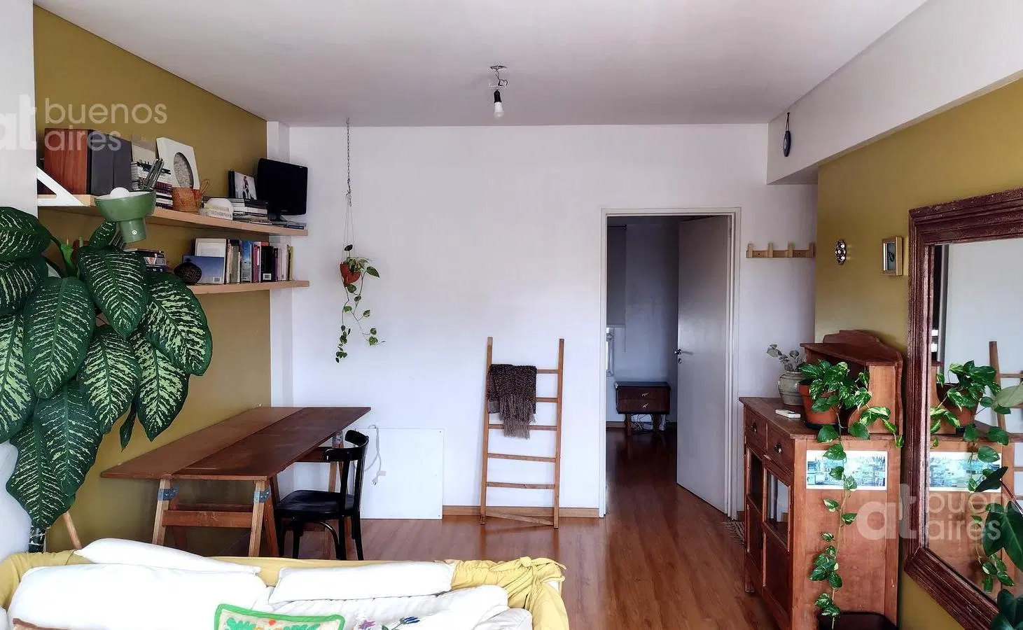Departamento 2 ambientes con balcón en Almagro en alquiler temporario 3