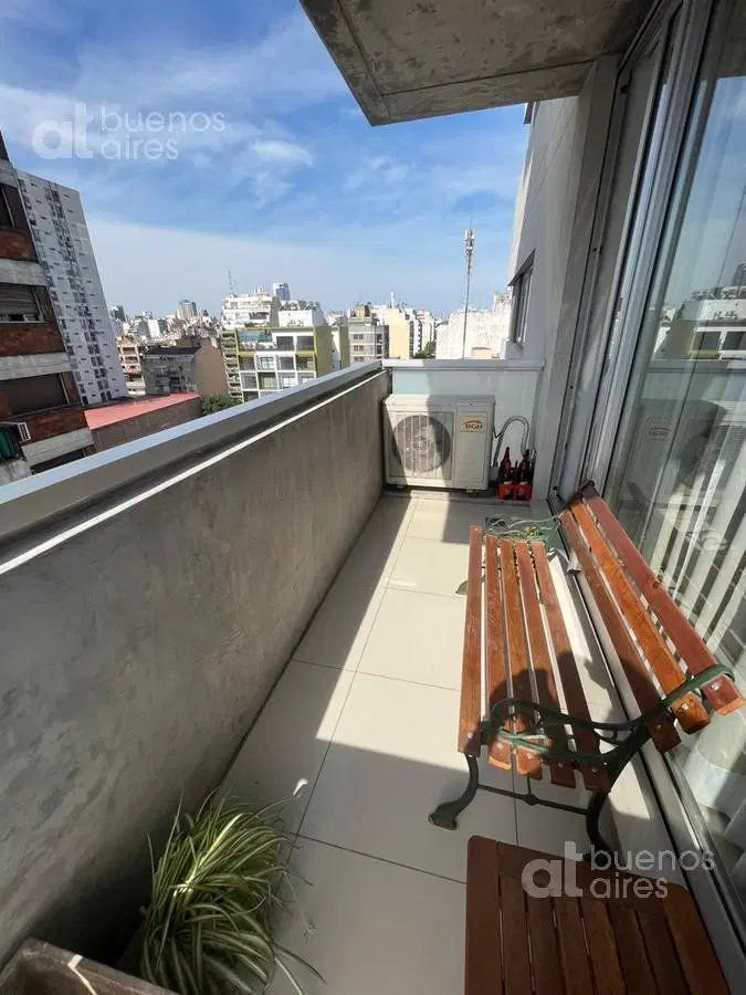 Monoambiente con balcon en Monserrat en alquiler temporario 2