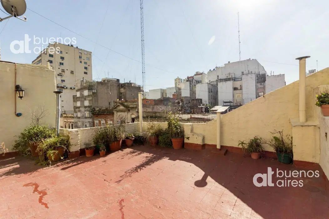 Departamento tipo Loft 2 ambientes con balcón en alquiler temporario en San Telmo 3