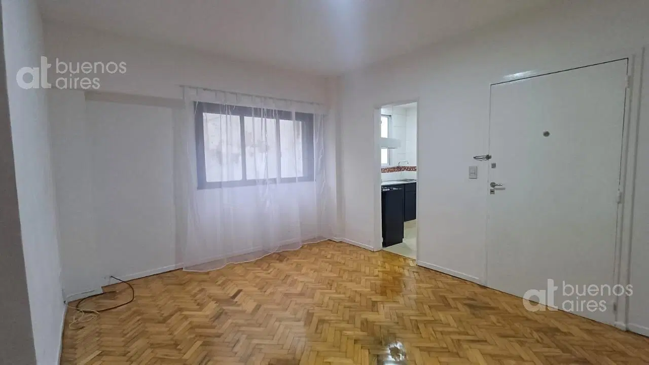 Departamento 2 ambientes con balcón 1