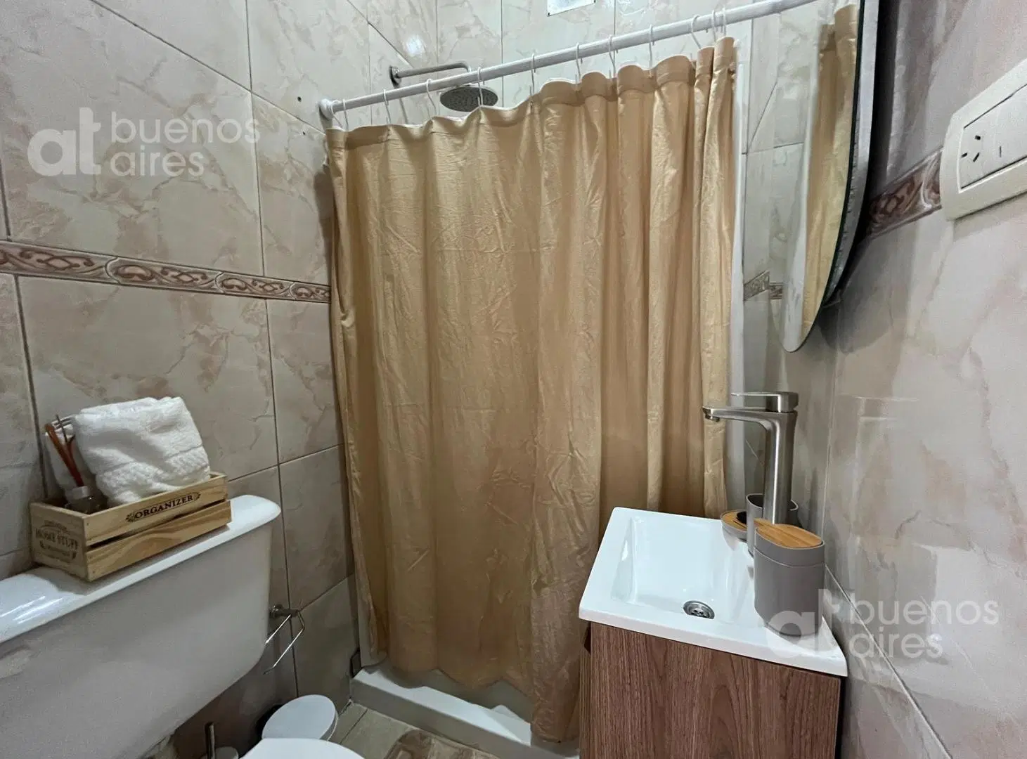 Monoambiente con balcón en San Telmo 5