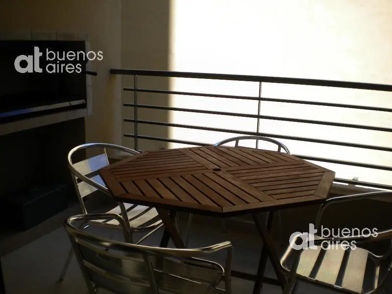 San Telmo. Departamento con balcón y amenities en alquiler temporario 2