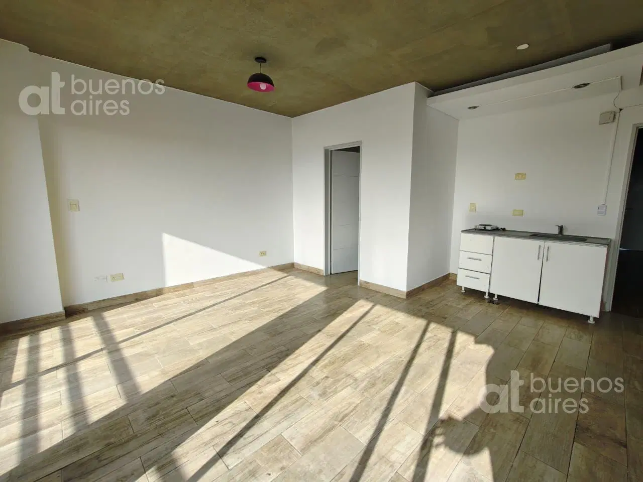 Departamento Monoambiente con balcón en Avellaneda en alquiler 3