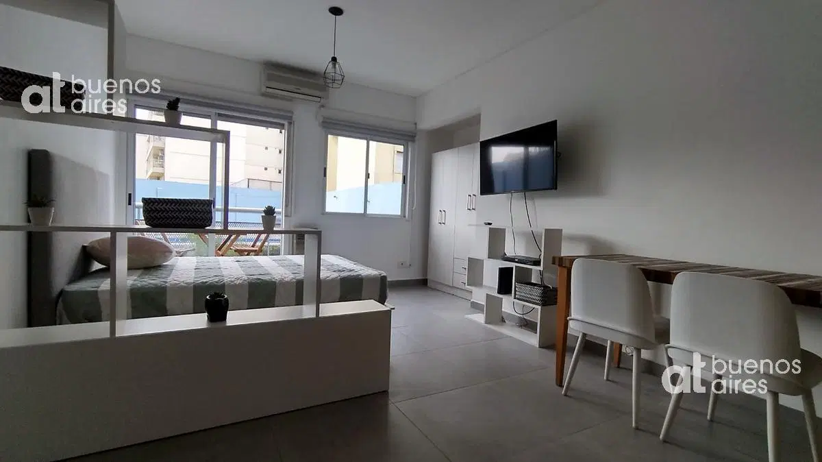 Departamento con balcón y amenities en alquiler temporario Chacarita 3