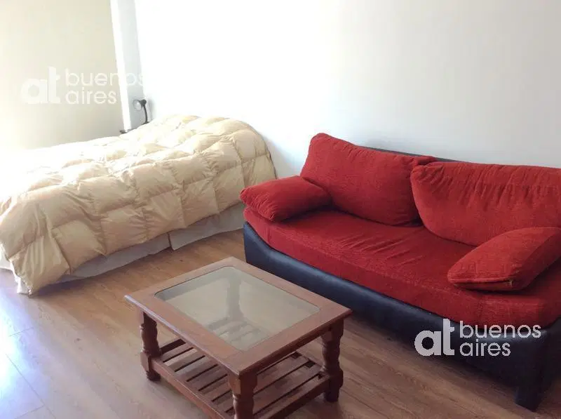 1 ambiente tipo loft amoblado. Alquiler temporario sin garantía en San telmo. 3