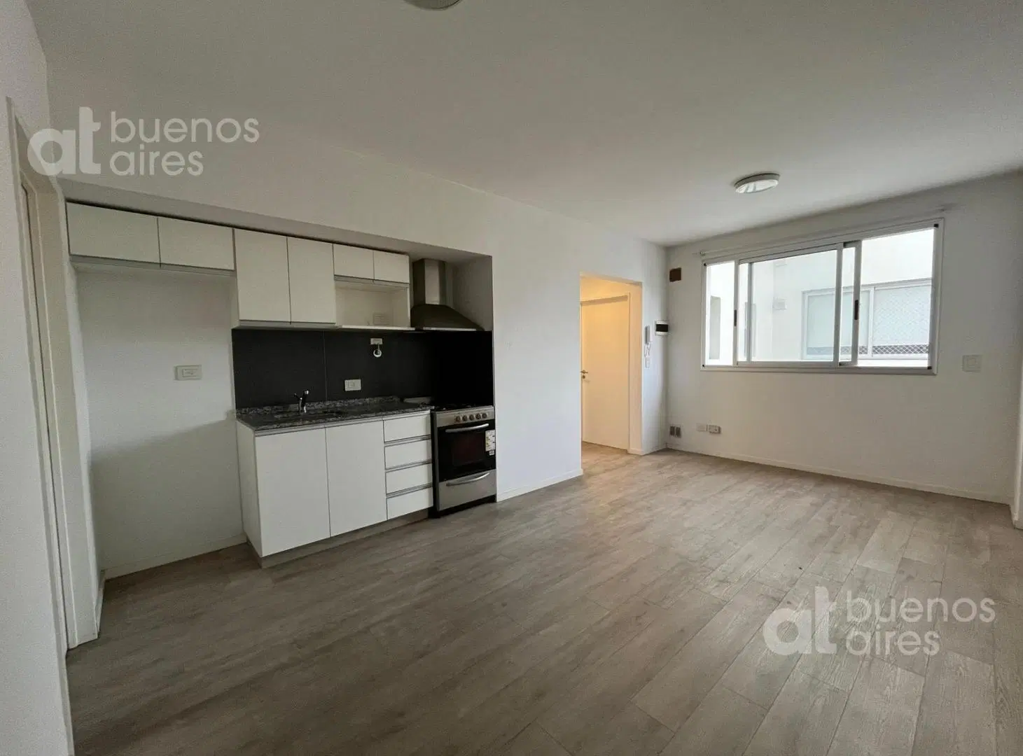 Dos ambientes con balcón en Alquiler  VIlla Crespo 2