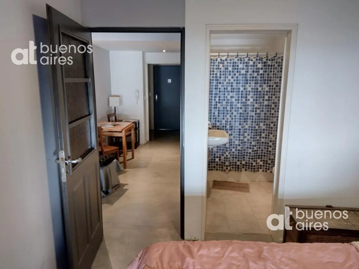 Departamento 3 ambientes con balcón y cochera en Barracas en Alquiler temporario 5