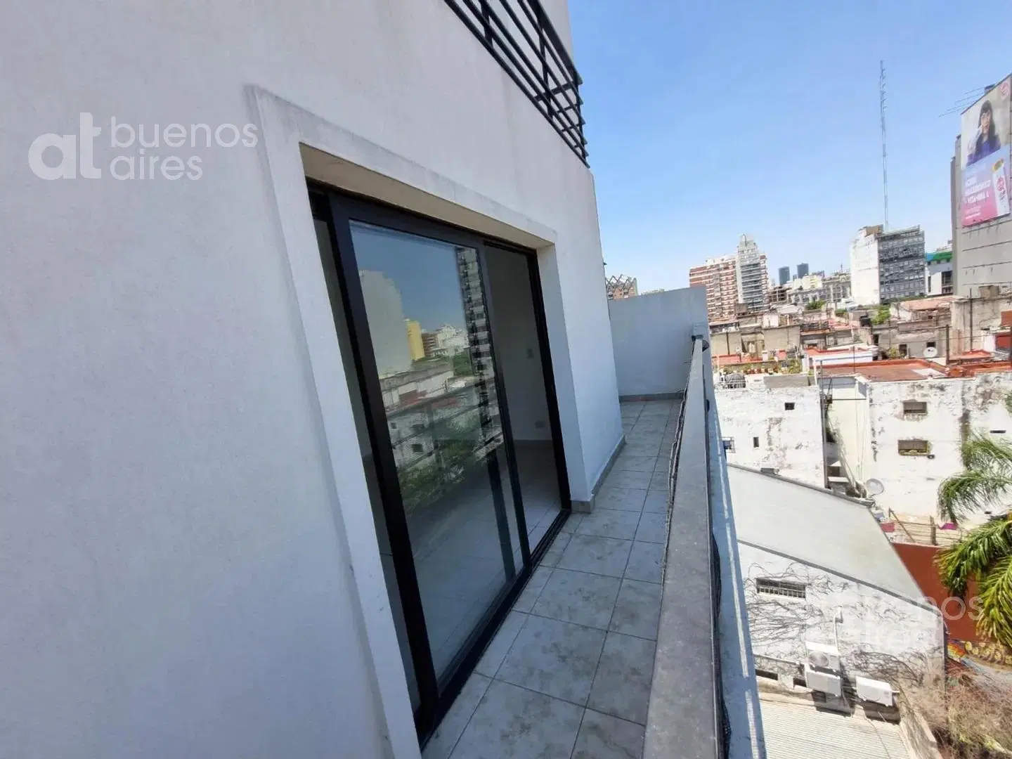 Monoambiente con balcón en San Telmo en alquiler temporario 5