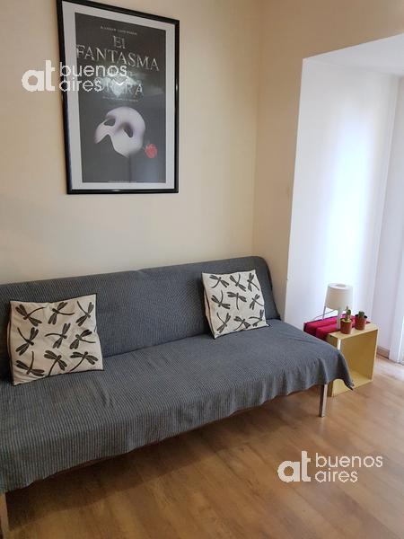 Foto de Departamento con balcón en alquiler temporario Barrio Norte, imagen 3