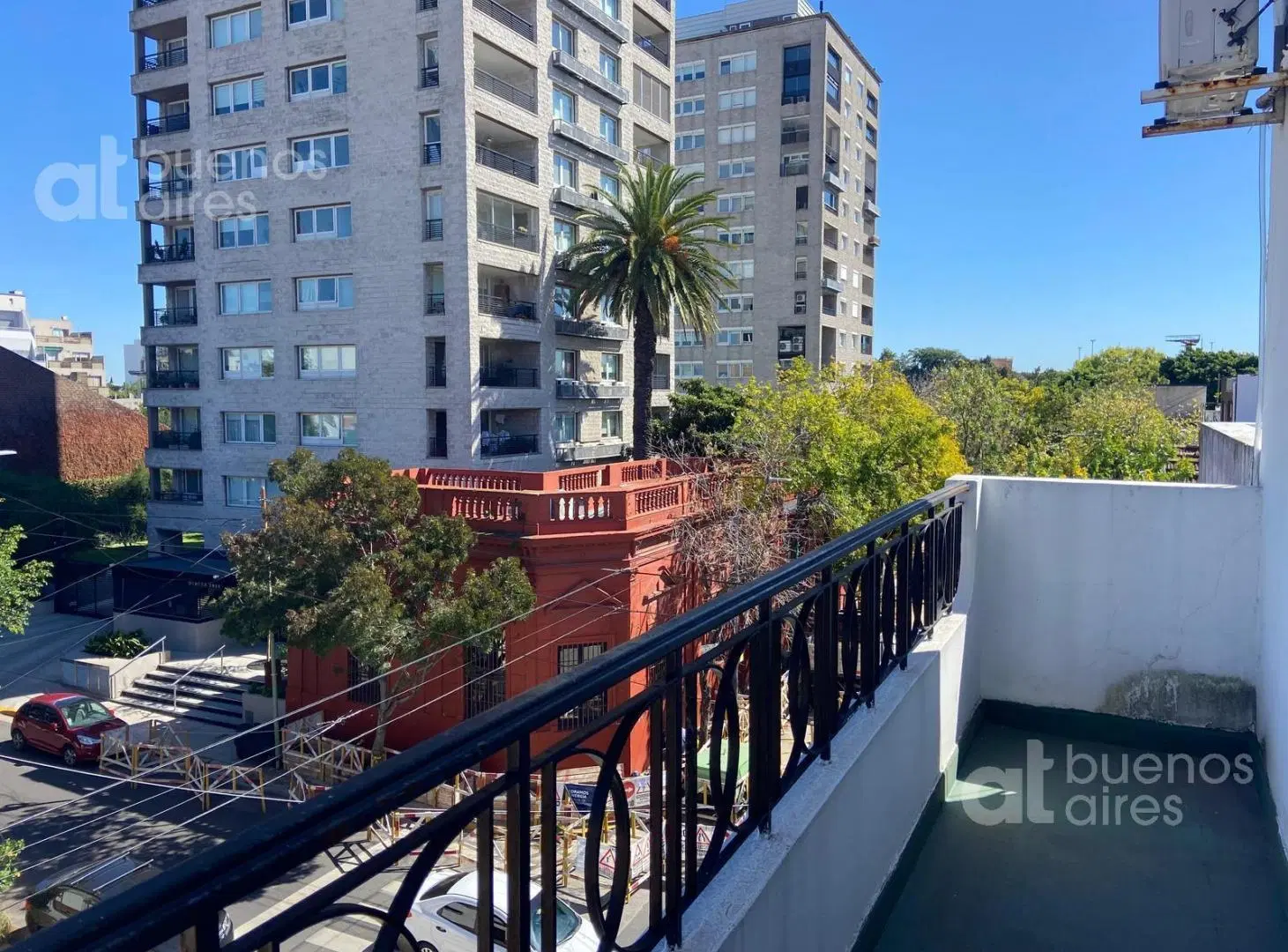 Departamento dos ambientes con balcón y terraza con Parrila 5