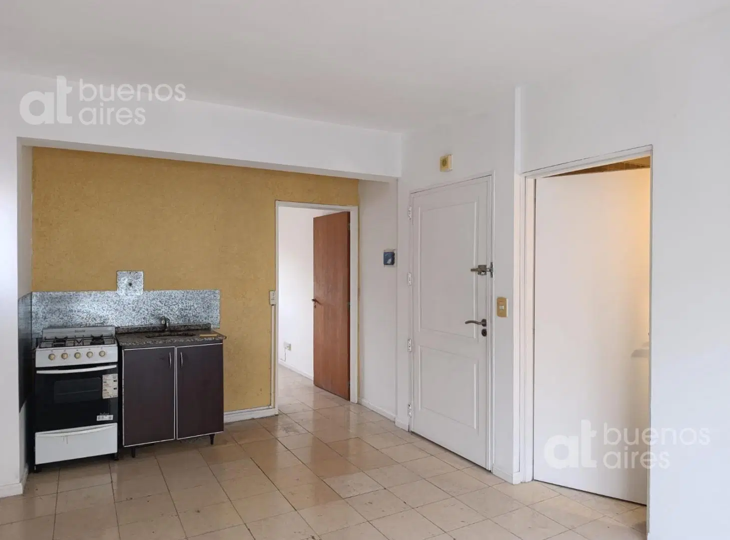 Departamento 2 ambientes con balcon al frente 4