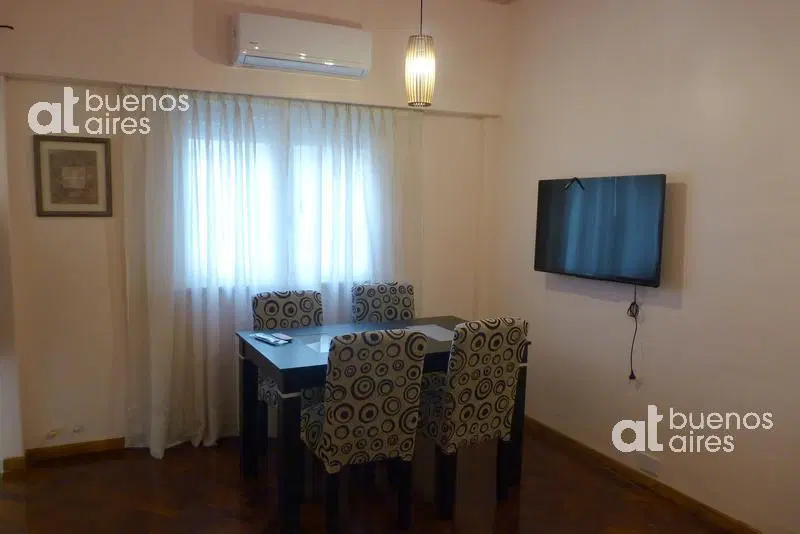 Departamento 2 ambientes en alquiler temporario en San Telmo 2