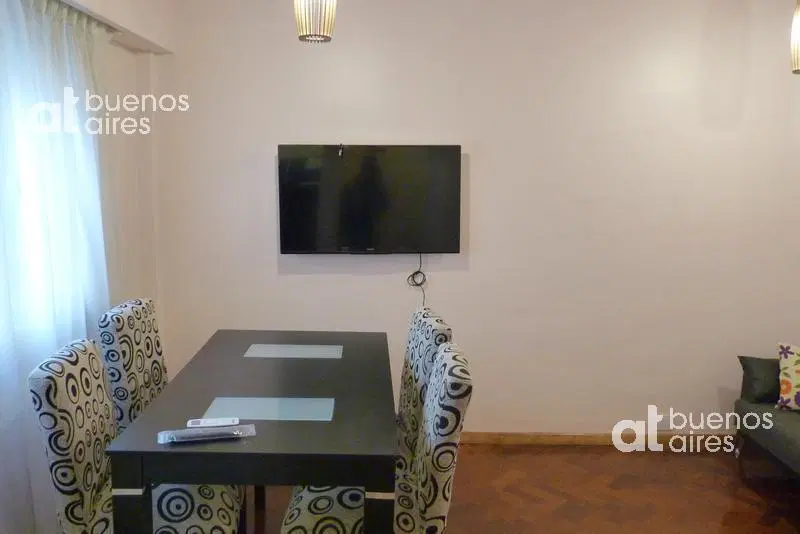 Departamento 2 ambientes en alquiler temporario en San Telmo 5