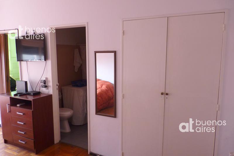 Foto de Departamento con balcón en alquiler temporario en Almagro, imagen 5