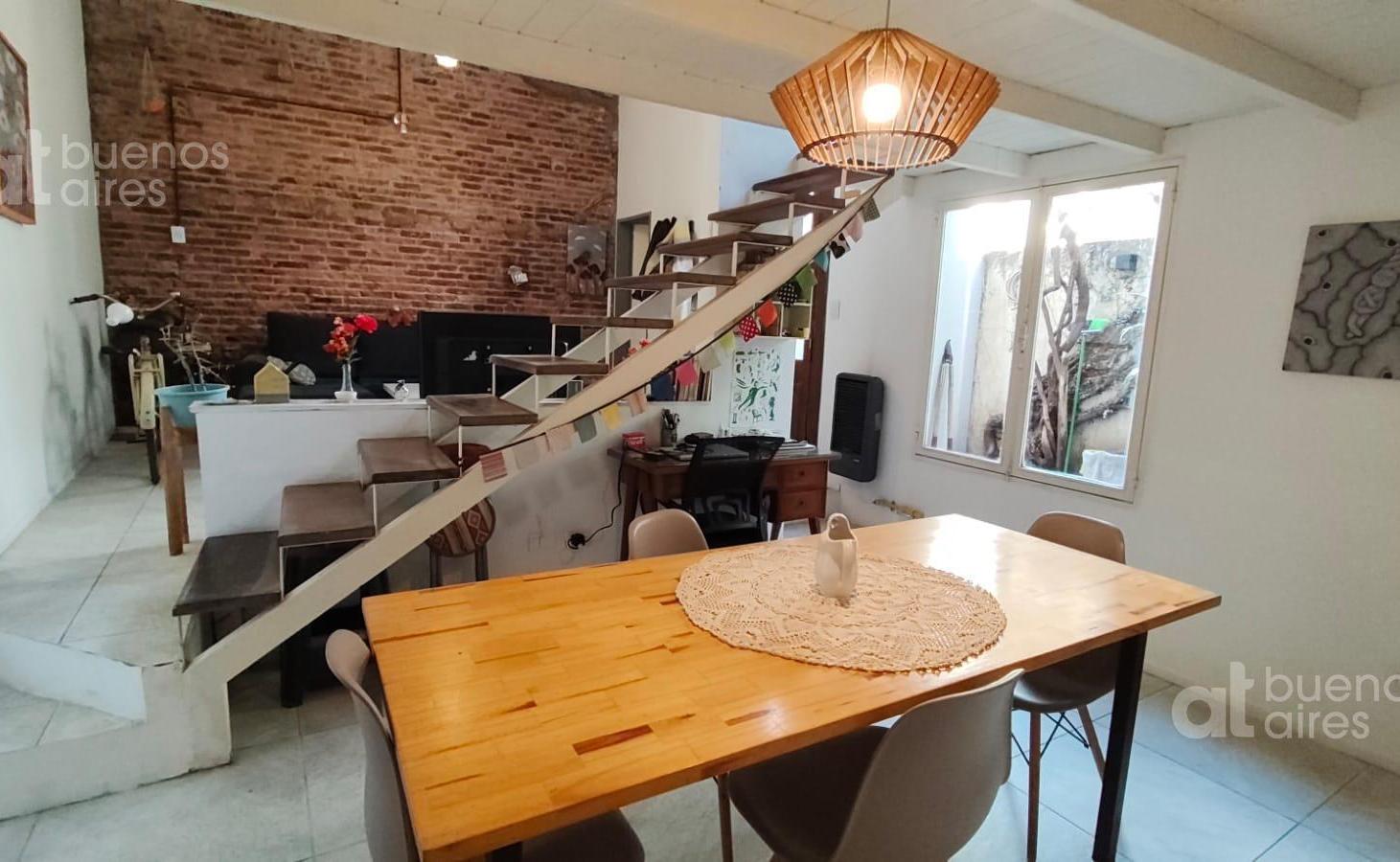 Foto de PH de dos Ambientes con terraza y patio en San Telmo en alquiler, imagen 2
