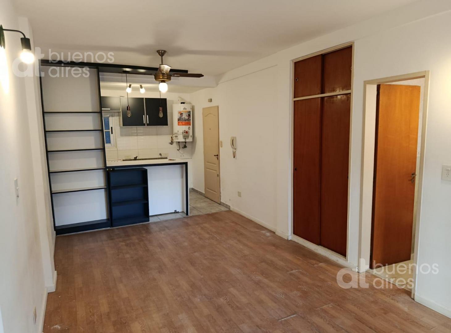 Foto de Departamento en Monserrat en alquiler, imagen 3