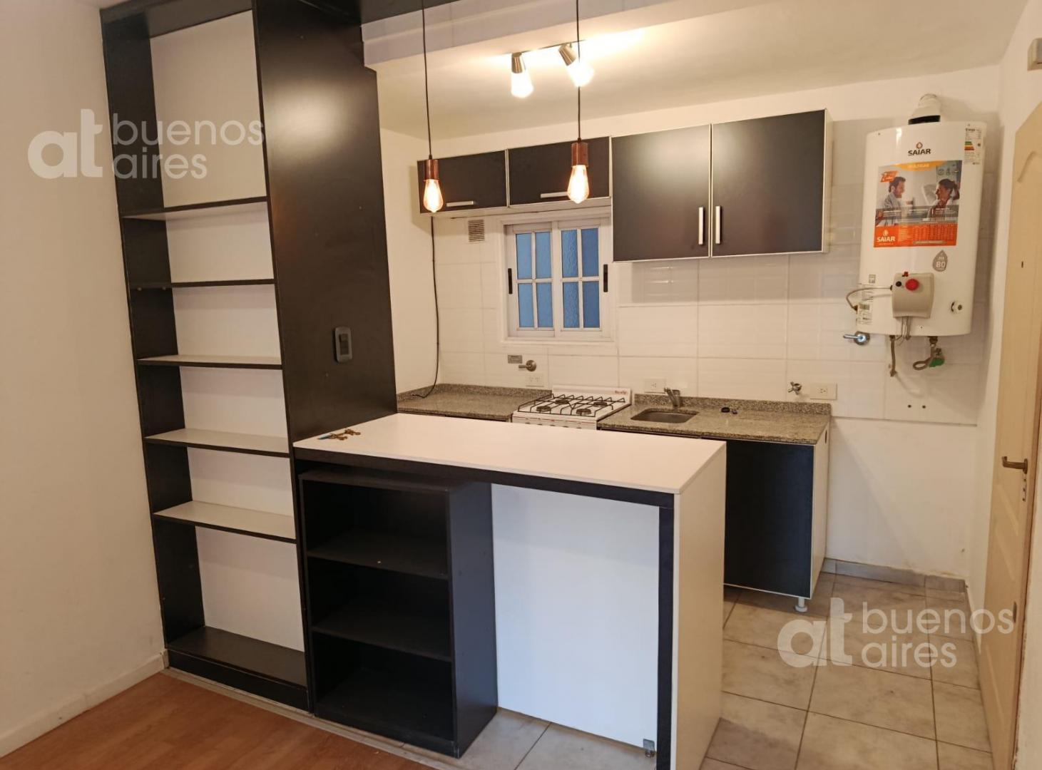 Foto de Departamento en Monserrat en alquiler, imagen 2