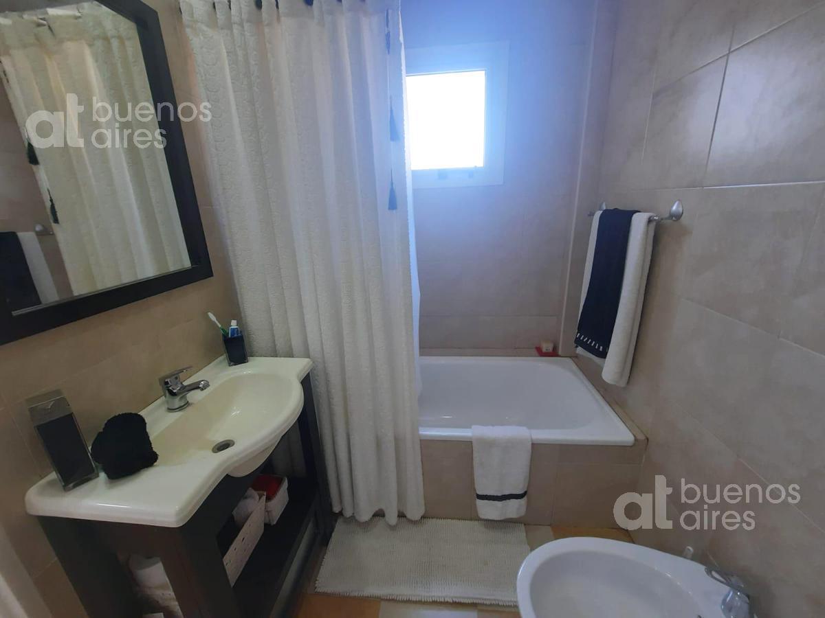Foto de Departamento monoambiente con balcón en Alquiler temporario en Villa, imagen 4