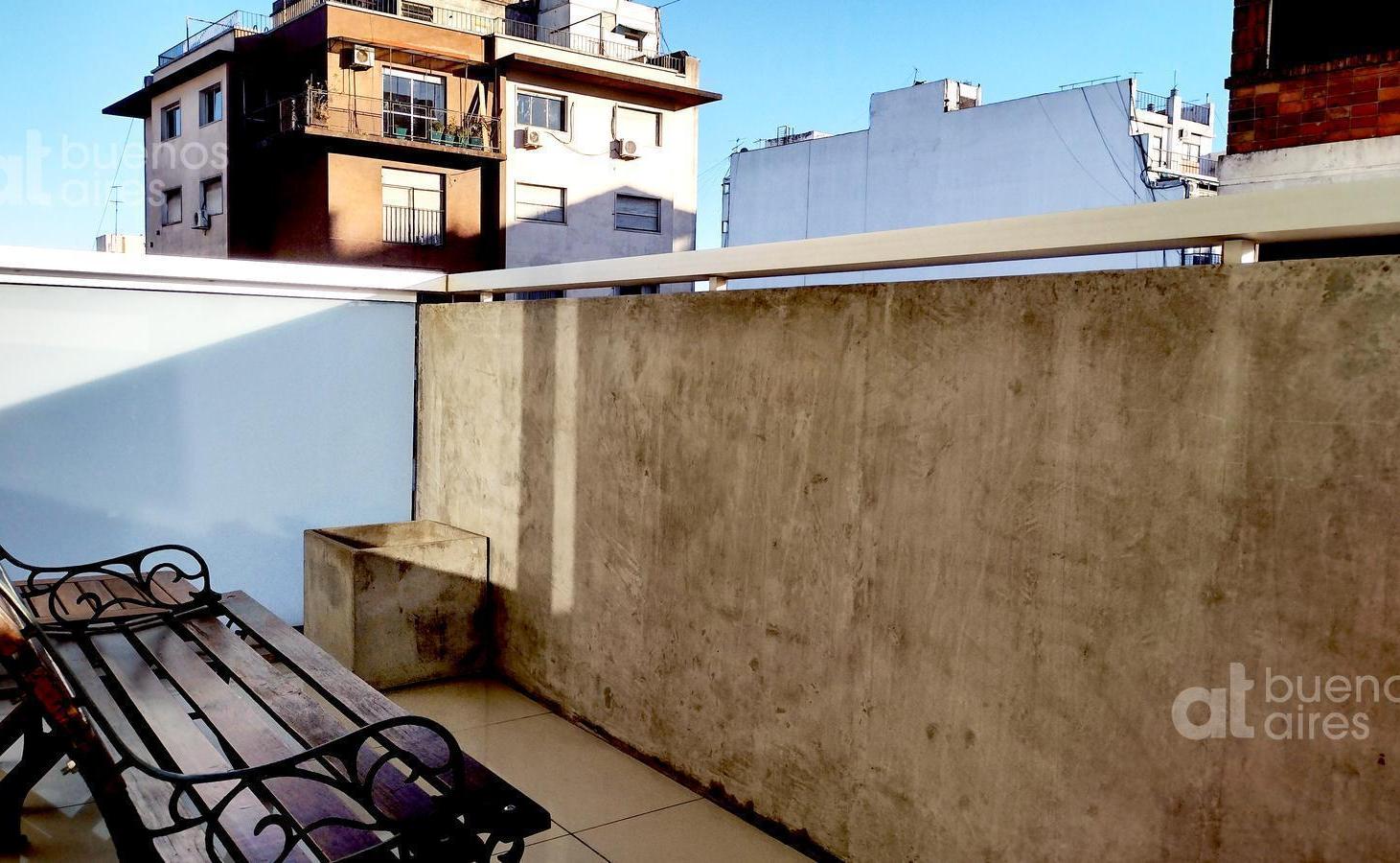 Foto de Monoambiente con balcón y amenities en Monserrat en alquiler temporario, imagen 2