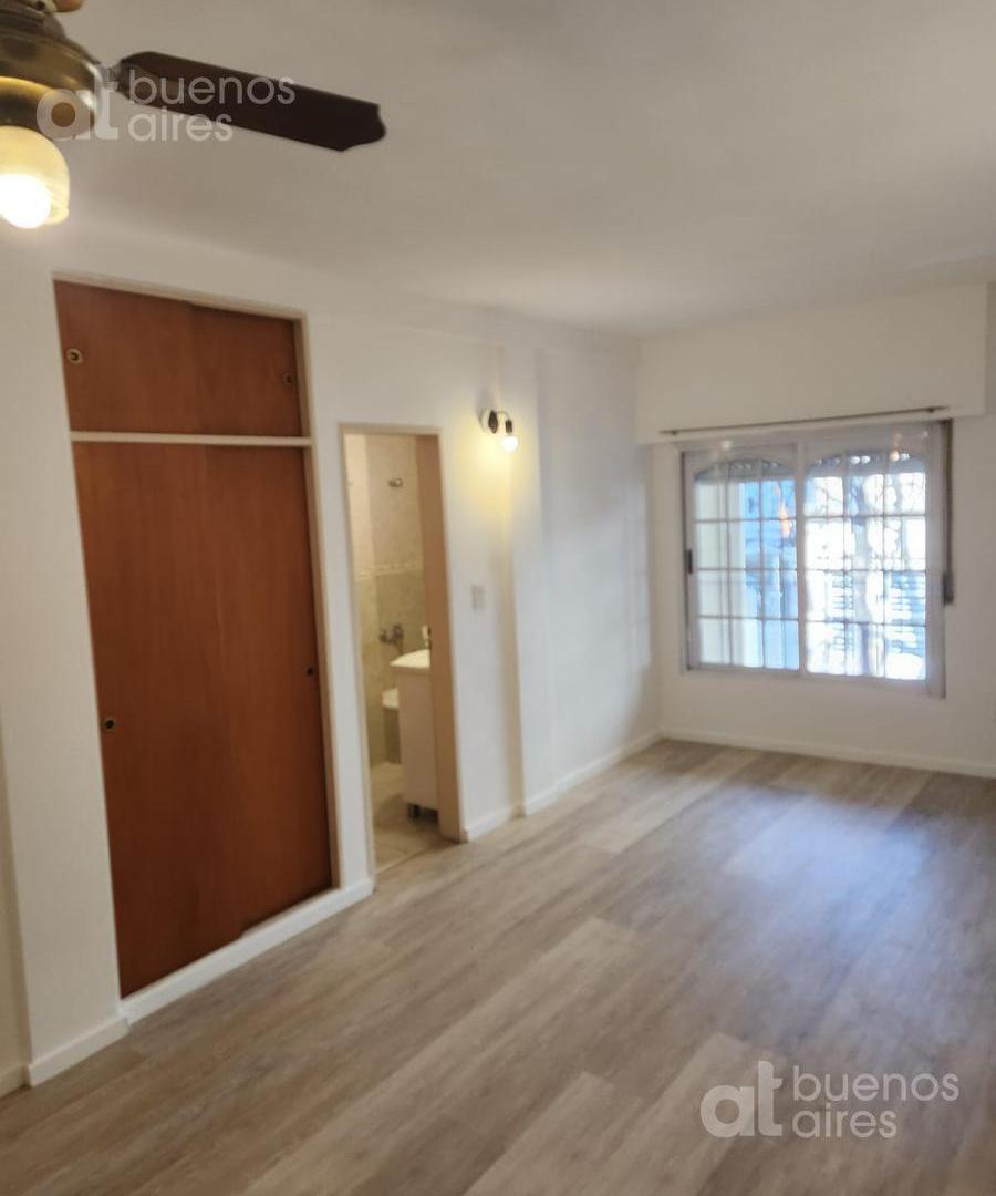 Foto de Departamento en Monserrat en alquiler, imagen 1
