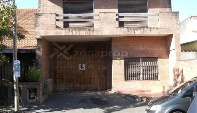 Alquiler de Gran local en Victoria centro, apto comercial o uso profesional 3