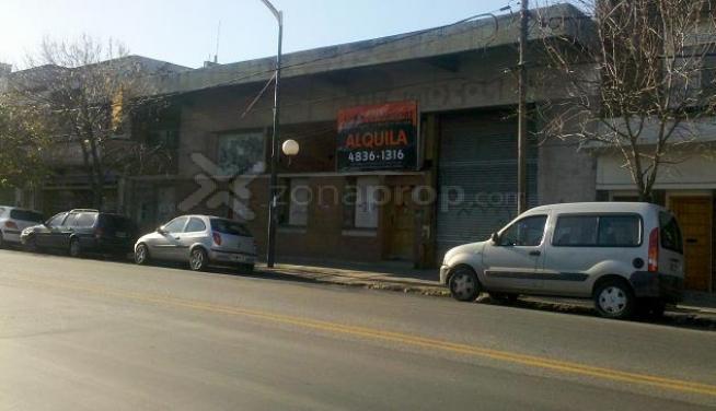 Foto de Alquiler de Gran local en Victoria centro, apto comercial o uso, imagen 2