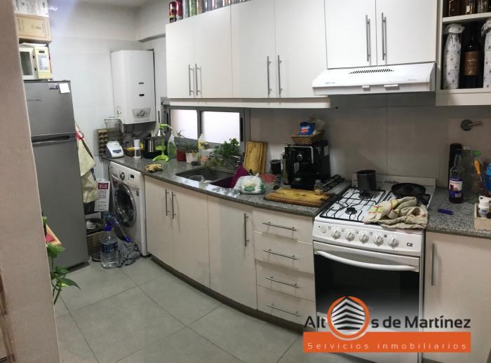 Venta Excelente Departamento 3 Ambientes con Cochera en Tigre 2