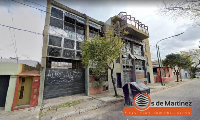 Venta Galpón de 1200 m2 en Saavedra