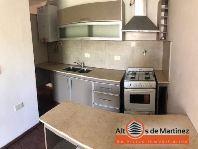 Venta Departamento 3 Ambientes con Cochera en Vicente López 2