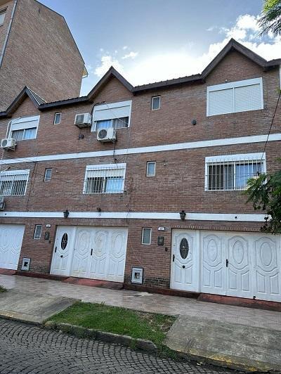 Casa duplex en Alquiler en Tigre Centro 1