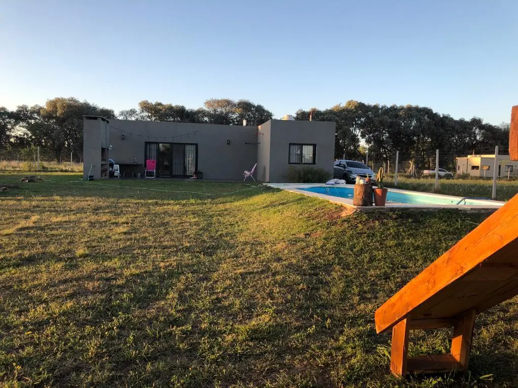 Casa con 1500 m² de terreno y 2 dormitorios en venta en Barrio Parque Sakura 5