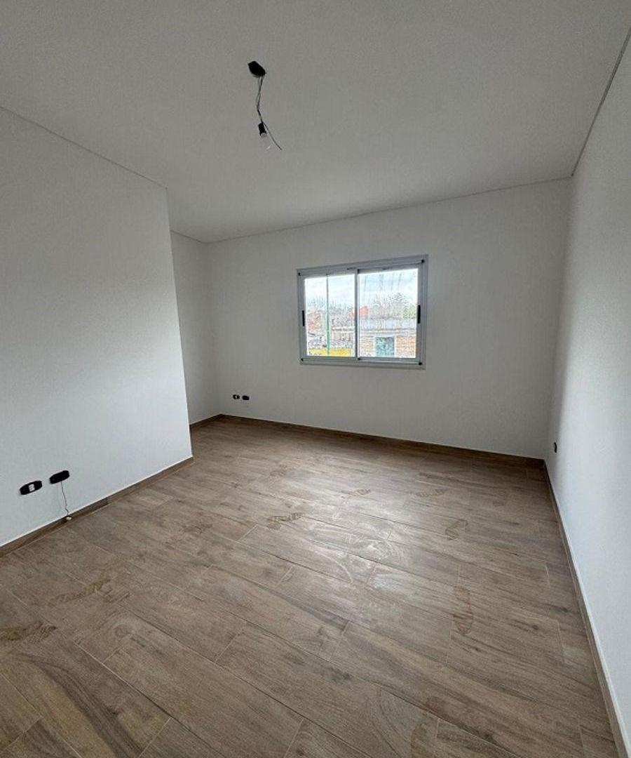 Foto de Alquiler de Oficina Comercial con Patio a Estrenar en Boulogne Sur Mer, imagen 3