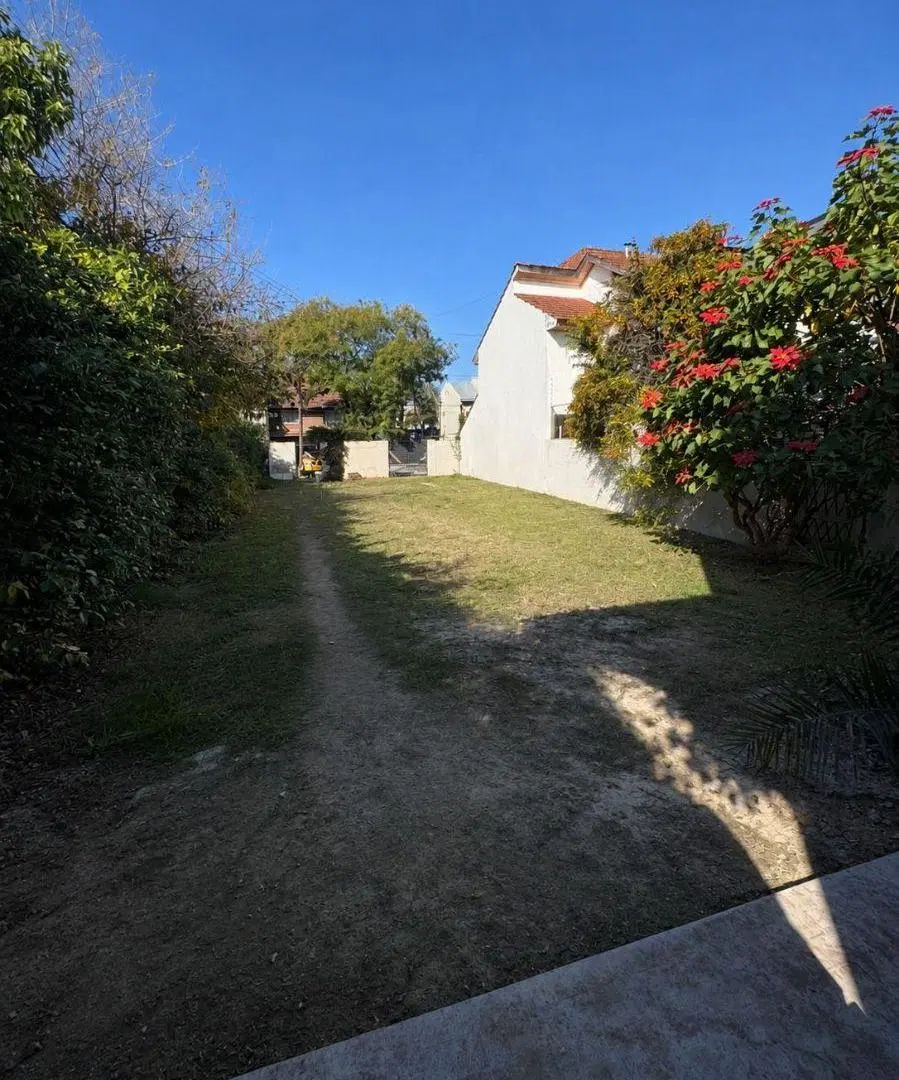 Venta Excelente casa 5 ambientes a estrenar en San Isidro 3